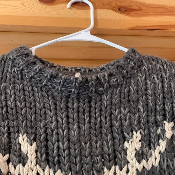 Women's Free People Prancer Dancer Reindeer Wool Knit Pullover Gray Sweater M - Picture 5 of 10